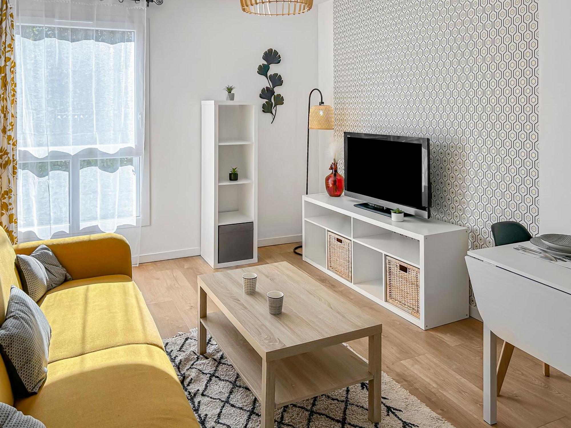 Appartement Lumineux, Wi-Fi Et Parking Prive 尼奥尔 外观 照片